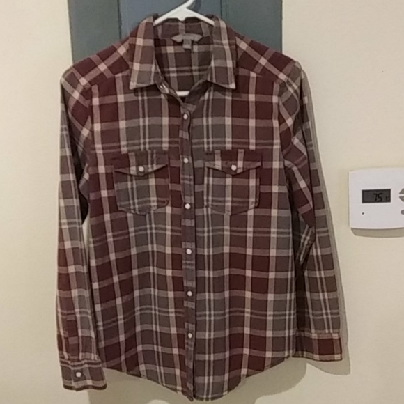 Ladies shirt - Picture 1 of 2